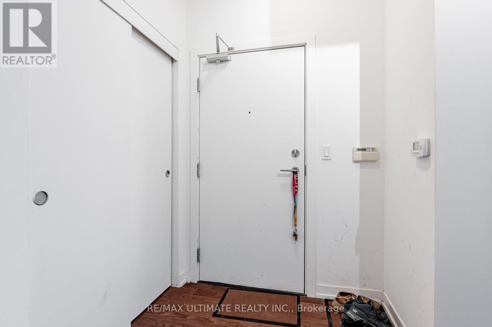 809 - 10 Willison Square, Toronto, Ontario  M5T 1E7 - Photo 15 - C13784660