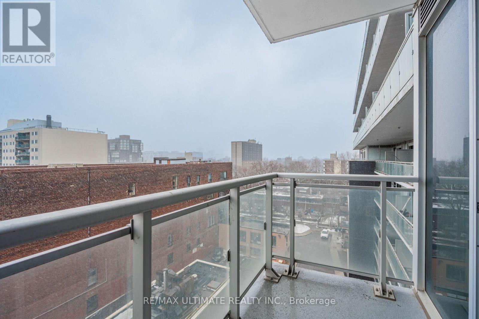 809 - 10 Willison Square, Toronto, Ontario  M5T 1E7 - Photo 17 - C13784660