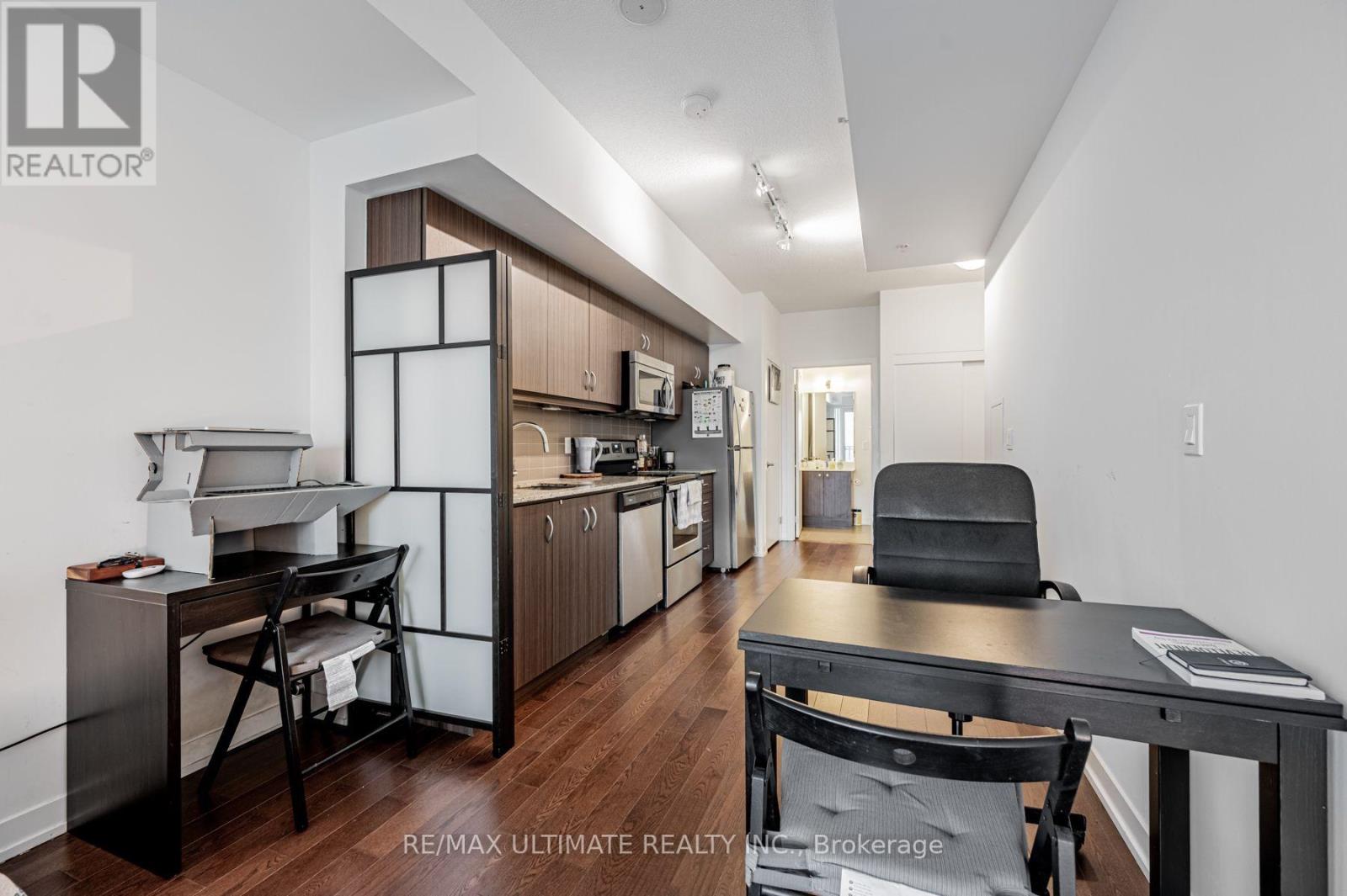 809 - 10 Willison Square, Toronto, Ontario  M5T 1E7 - Photo 9 - C13784660