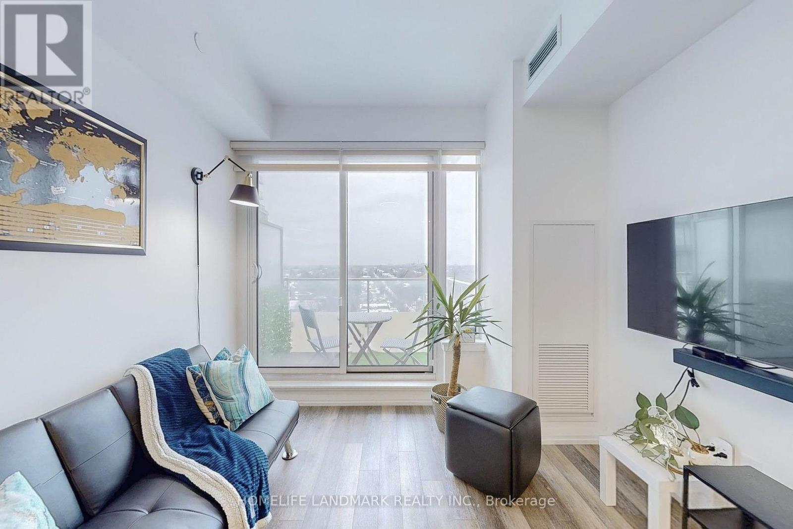 10 - 75 Canterbury Place, Toronto, Ontario  M2N 2N1 - Photo 3 - C13784752
