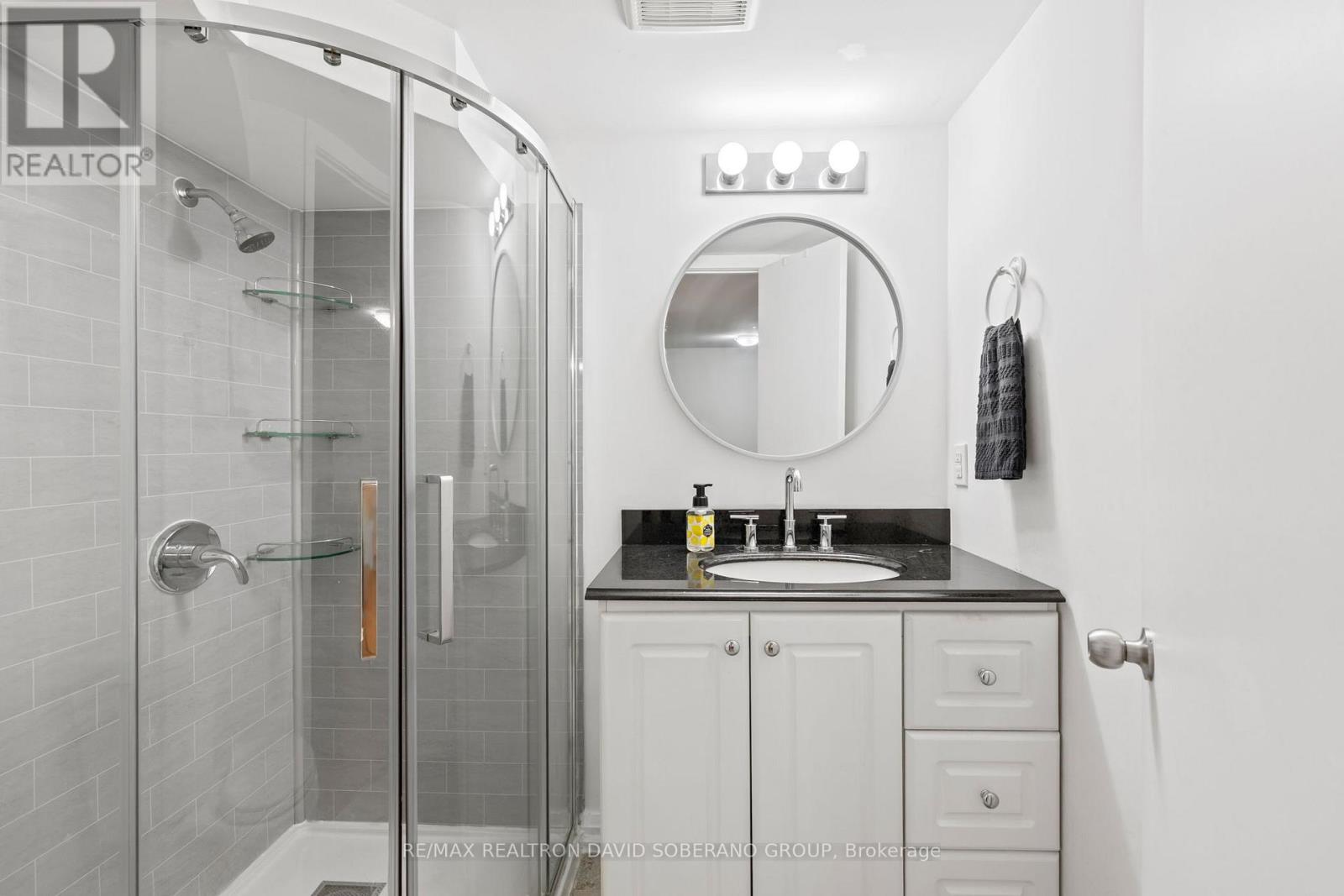 48 Almont Road, Toronto, Ontario  M3H 3E5 - Photo 35 - C13784756