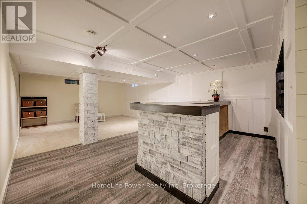 16 Irongate Drive, Brant, Ontario  N3L 4G4 - Photo 28 - X13784632