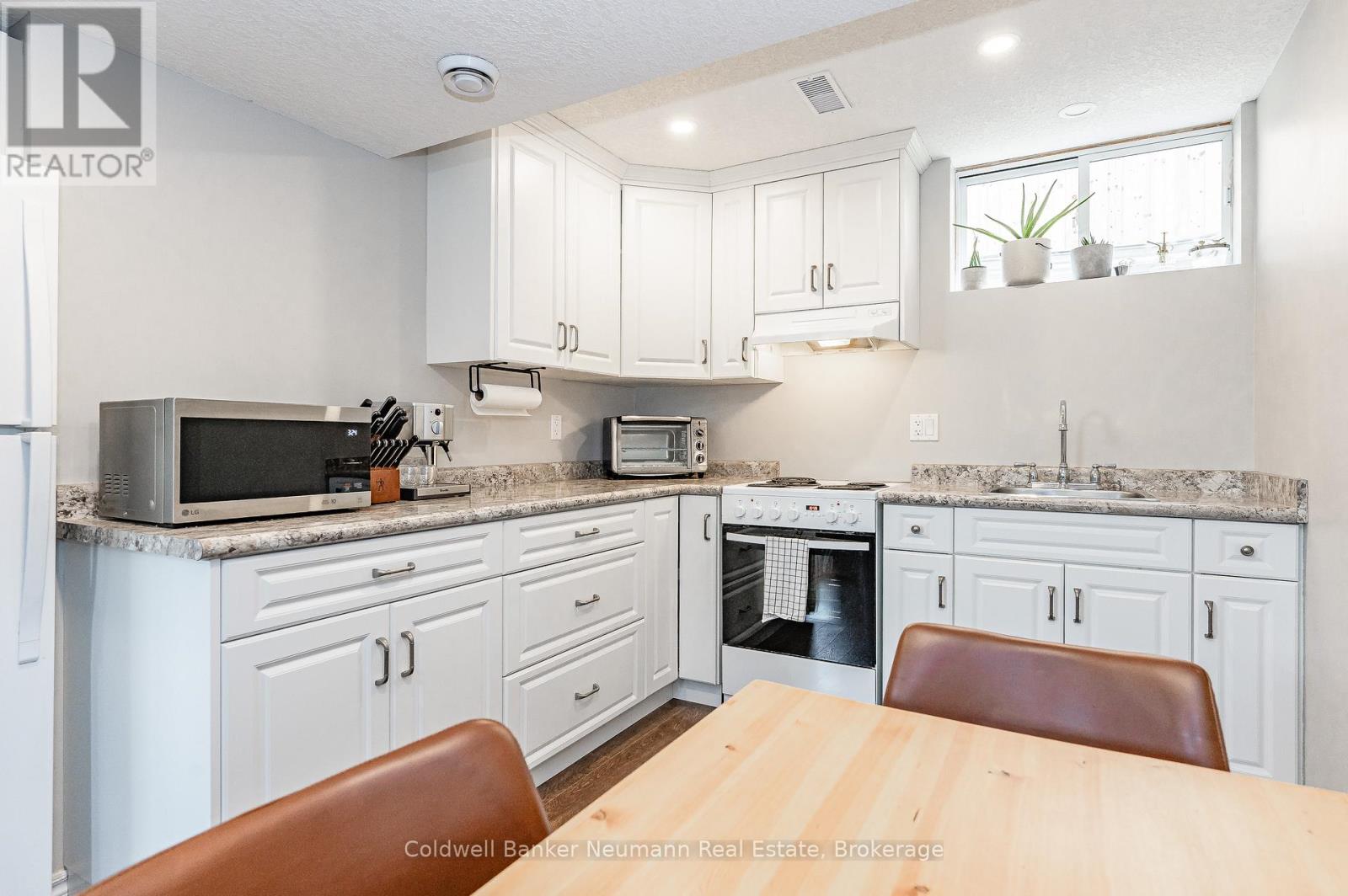116 Doyle Drive, Guelph (Clairfields/hanlon Business Park), Ontario  N1G 5B4 - Photo 21 - X13784688