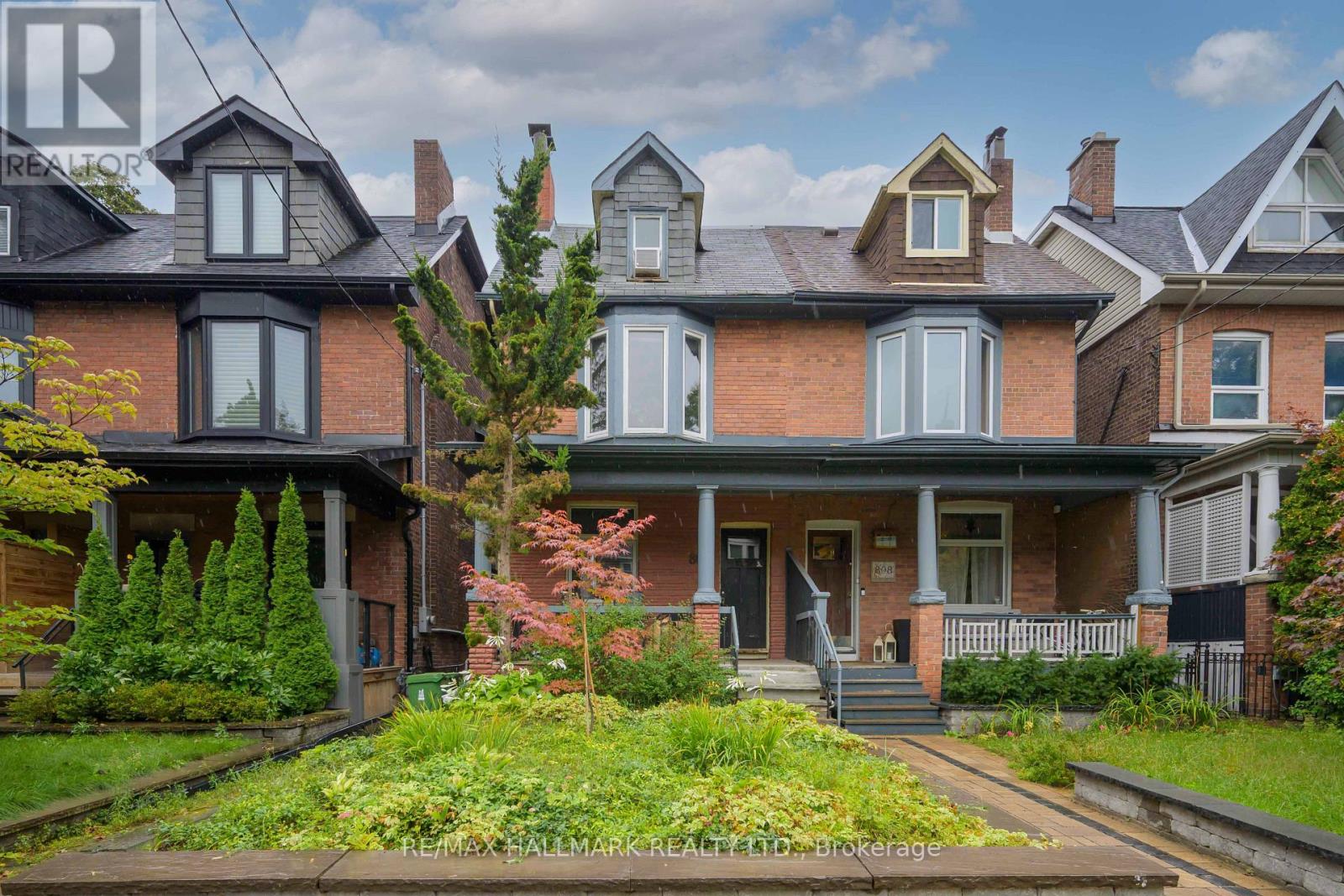 MAIN FLOOR - 806 LOGAN AVENUE, Toronto, Ontario