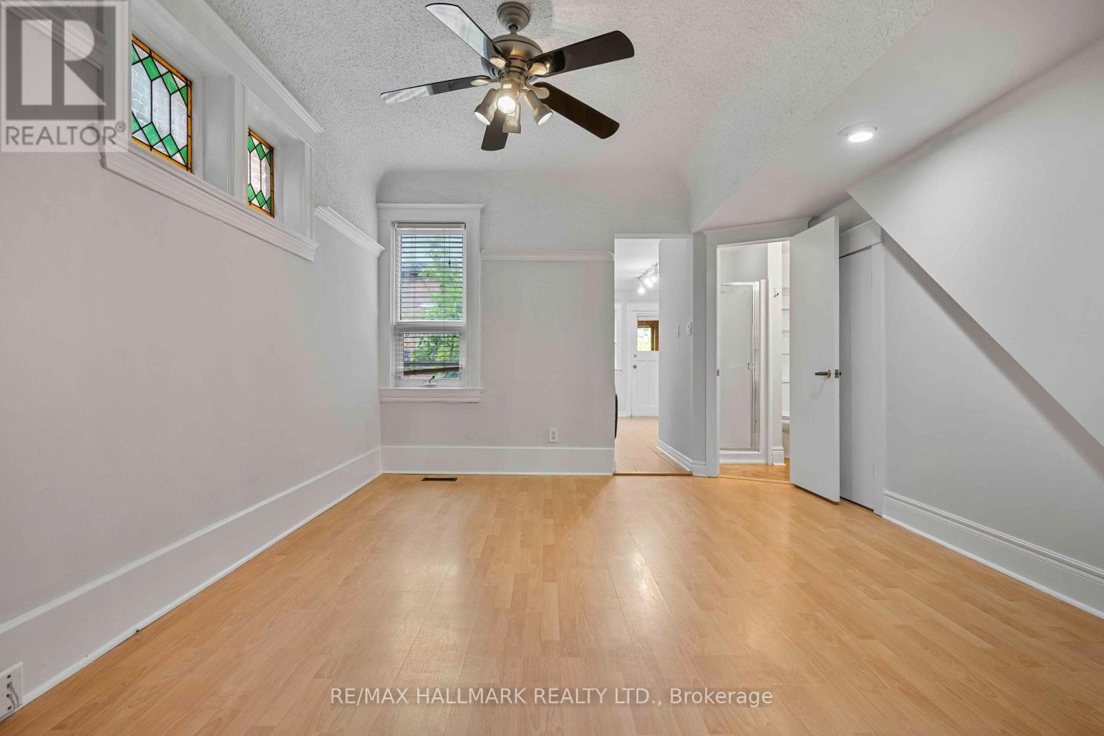 Main Floor - 806 Logan Avenue, Toronto, Ontario  M4K 3E1 - Photo 5 - E13784766