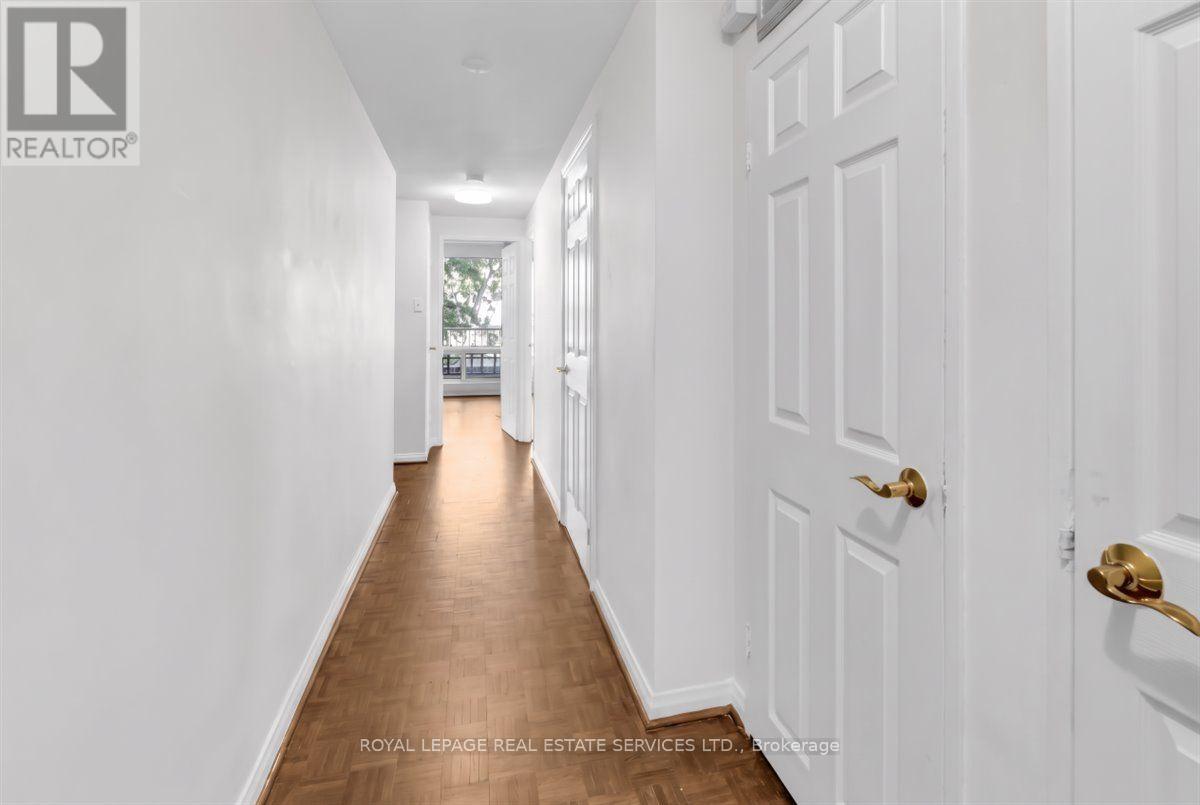 501 - 190 St George Street, Toronto, Ontario  M5R 2N4 - Photo 2 - C13705842