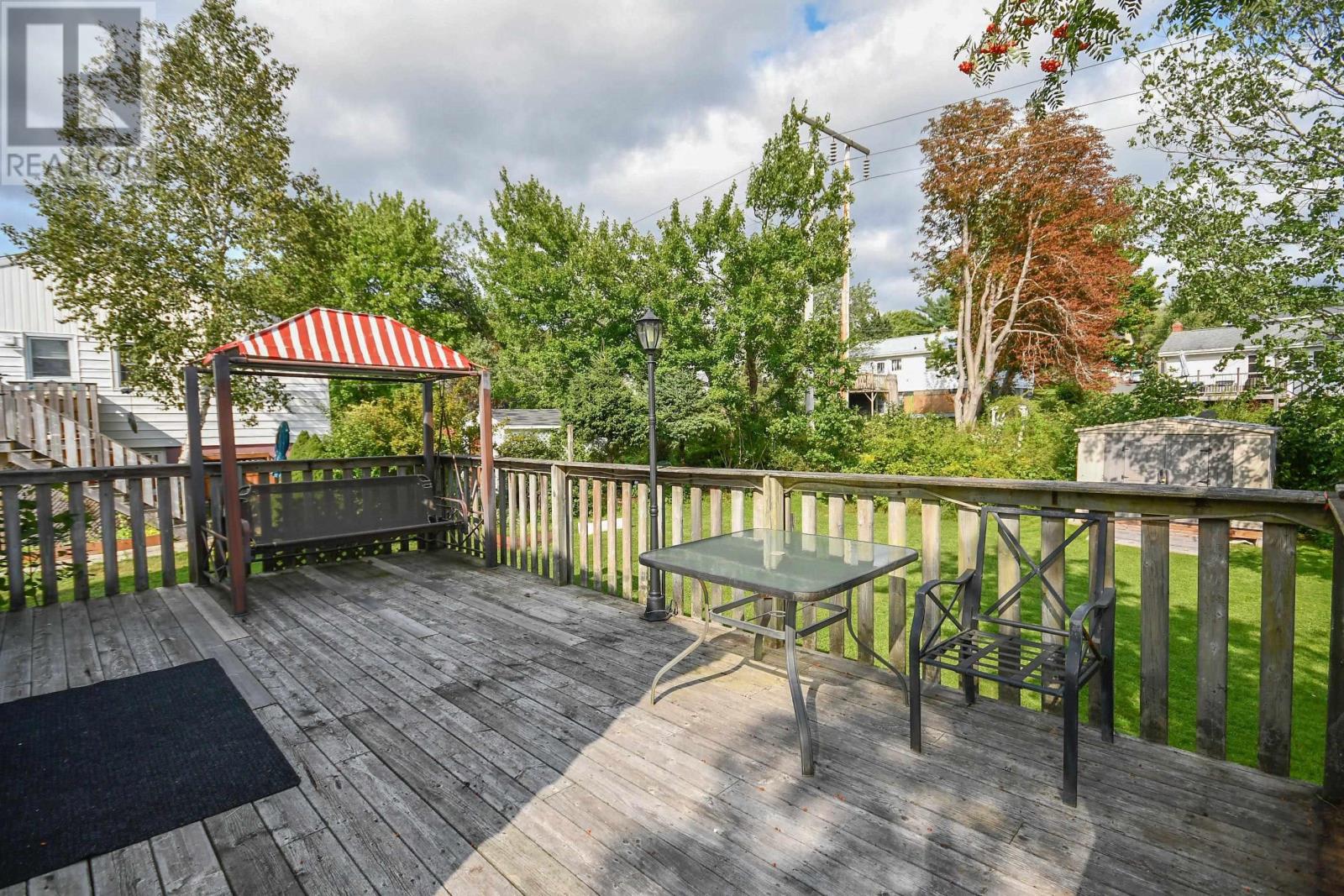 14 Clifford Drive photo 31