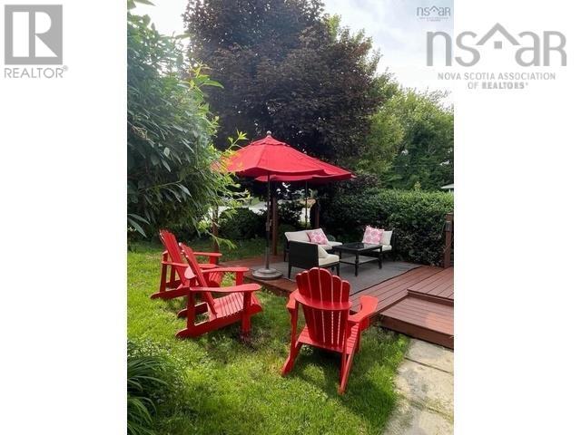 71 Douglas Drive photo 23