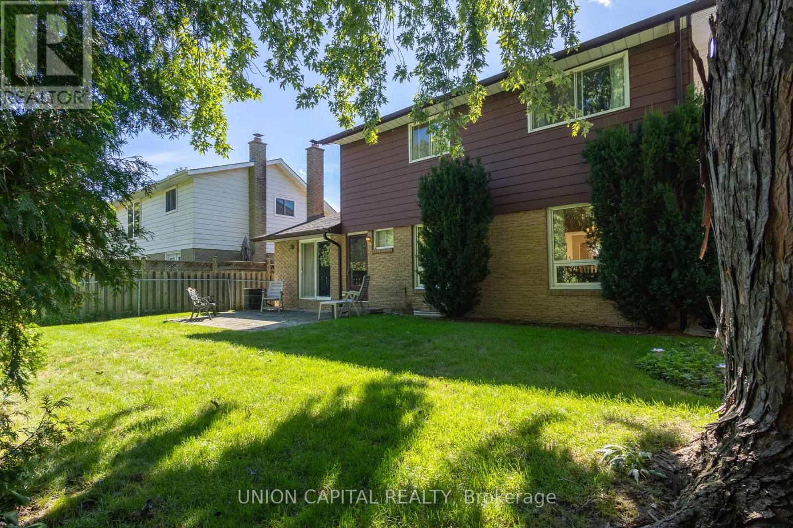 223 Centre Street W, Richmond Hill, Ontario L4C 3P9 - Photo 19 - N13784628