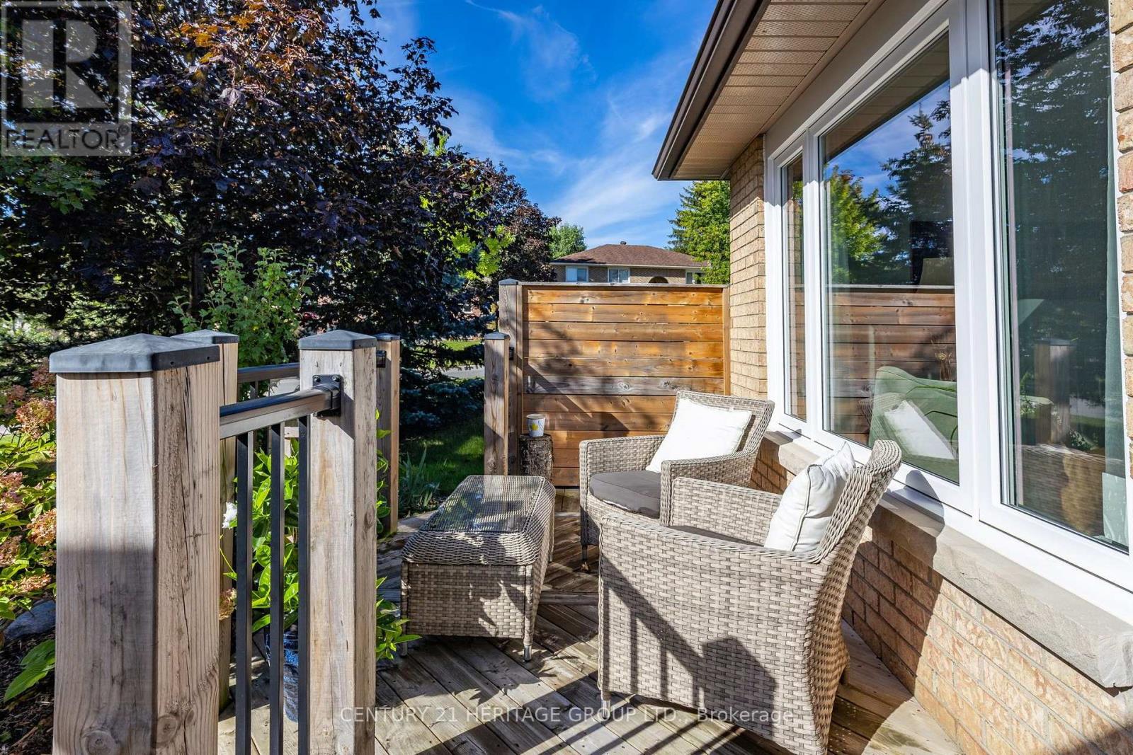3 Royal Court, Bradford West Gwillimbury (Bradford), Ontario  L3Z 2P5 - Photo 5 - N13784716