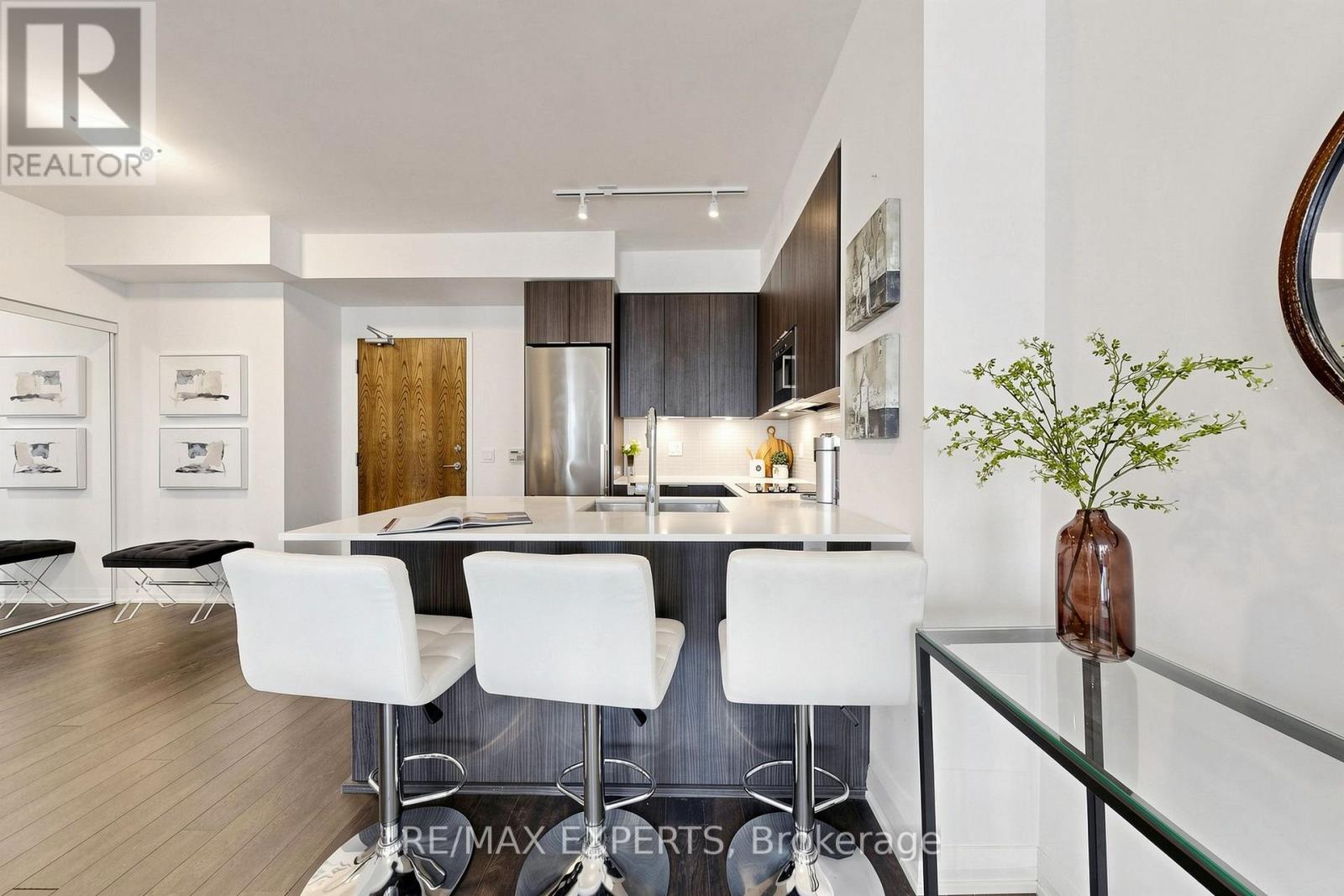 302 - 99 Eagle Rock Way, Vaughan, Ontario L6A 5A7 - Photo 12 - N13784720