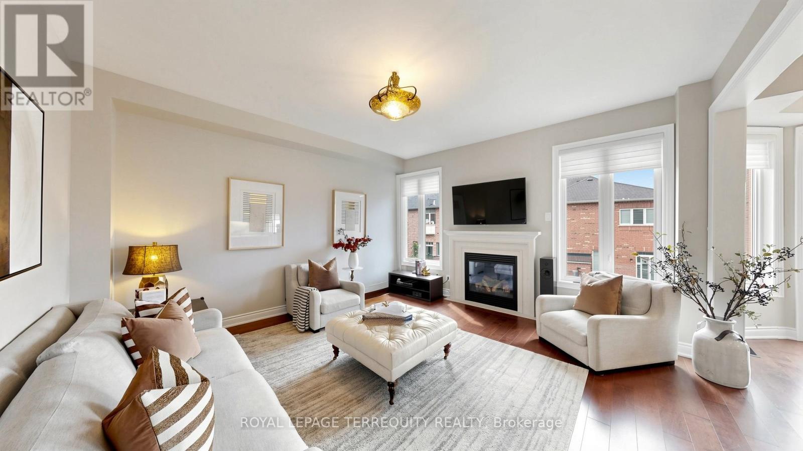 73 Manila Avenue, Markham, Ontario  L6C 0R7 - Photo 13 - N13784734