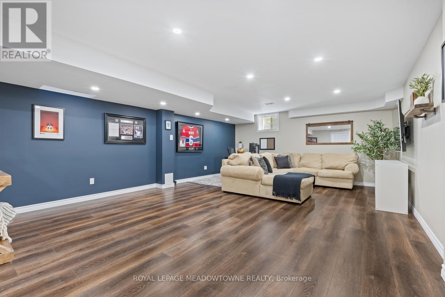 19 Goldham Way, Halton Hills, Ontario  L7G 0B2 - Photo 31 - W13784600