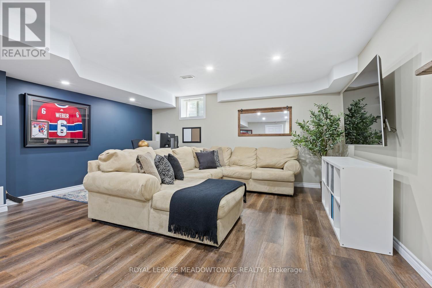 19 Goldham Way, Halton Hills, Ontario  L7G 0B2 - Photo 33 - W13784600