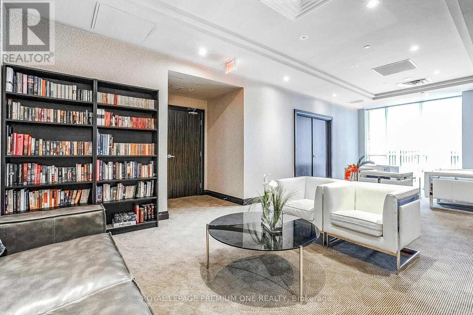 911 - 1 Michael Power Place, Toronto (Islington-City Centre West), Ontario  M9A 0A1 - Photo 21 - W13784658