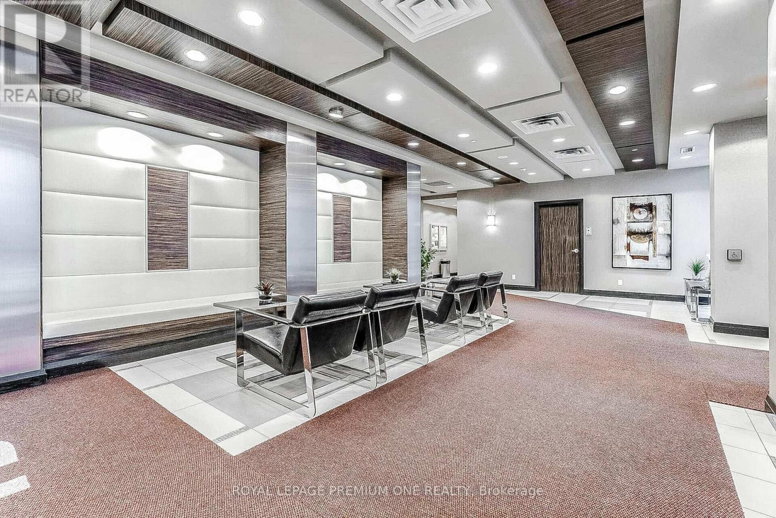 911 - 1 Michael Power Place, Toronto (Islington-City Centre West), Ontario  M9A 0A1 - Photo 31 - W13784658
