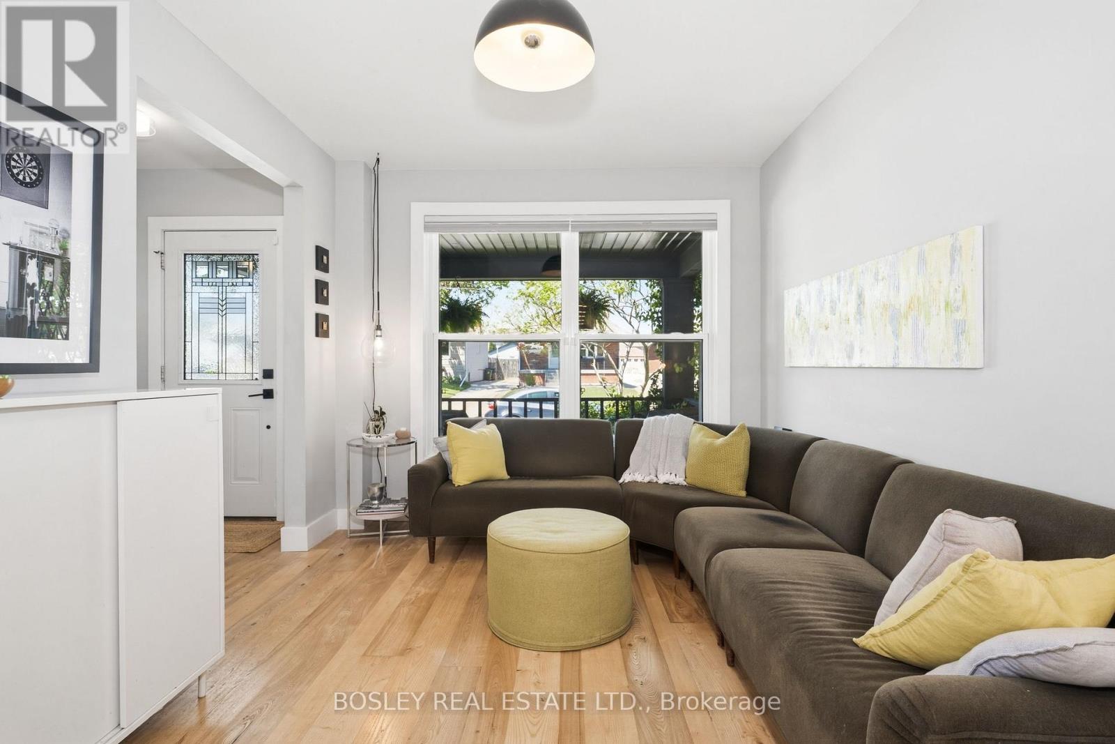 55 Algoma Street, Toronto, Ontario  M8Y 1C4 - Photo 4 - W13784776