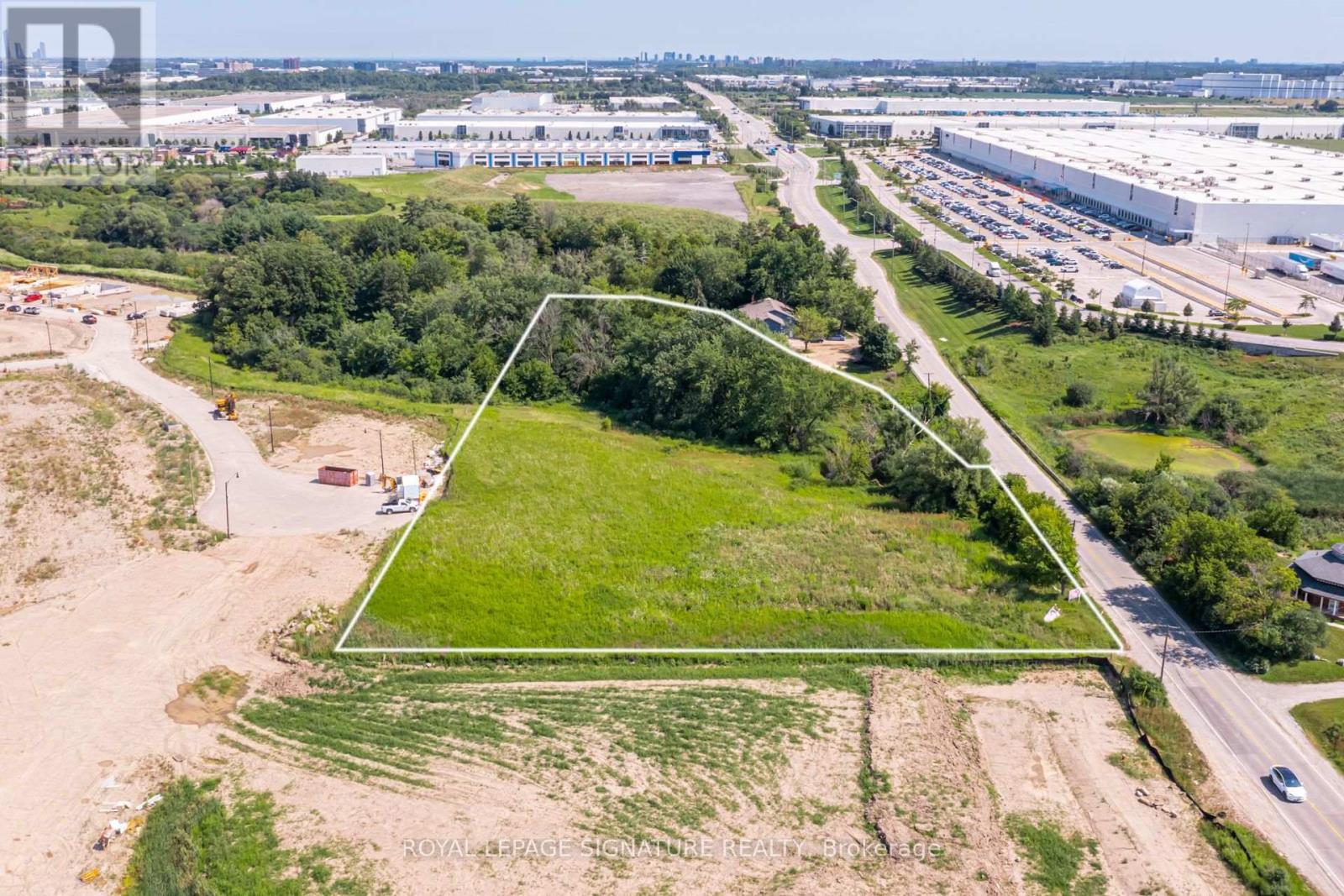 8273 Heritage Road, Brampton, Ontario  L6Y 0E3 - Photo 6 - W13784778