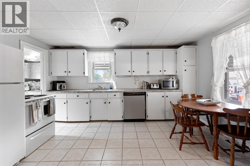 2585 Bouffard Road, Lasalle, Ontario  N9H 1V9 - Photo 10 - 26022578
