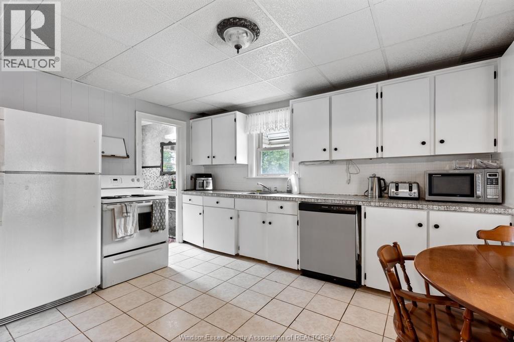 2585 Bouffard Road, Lasalle, Ontario  N9H 1V9 - Photo 11 - 26022578