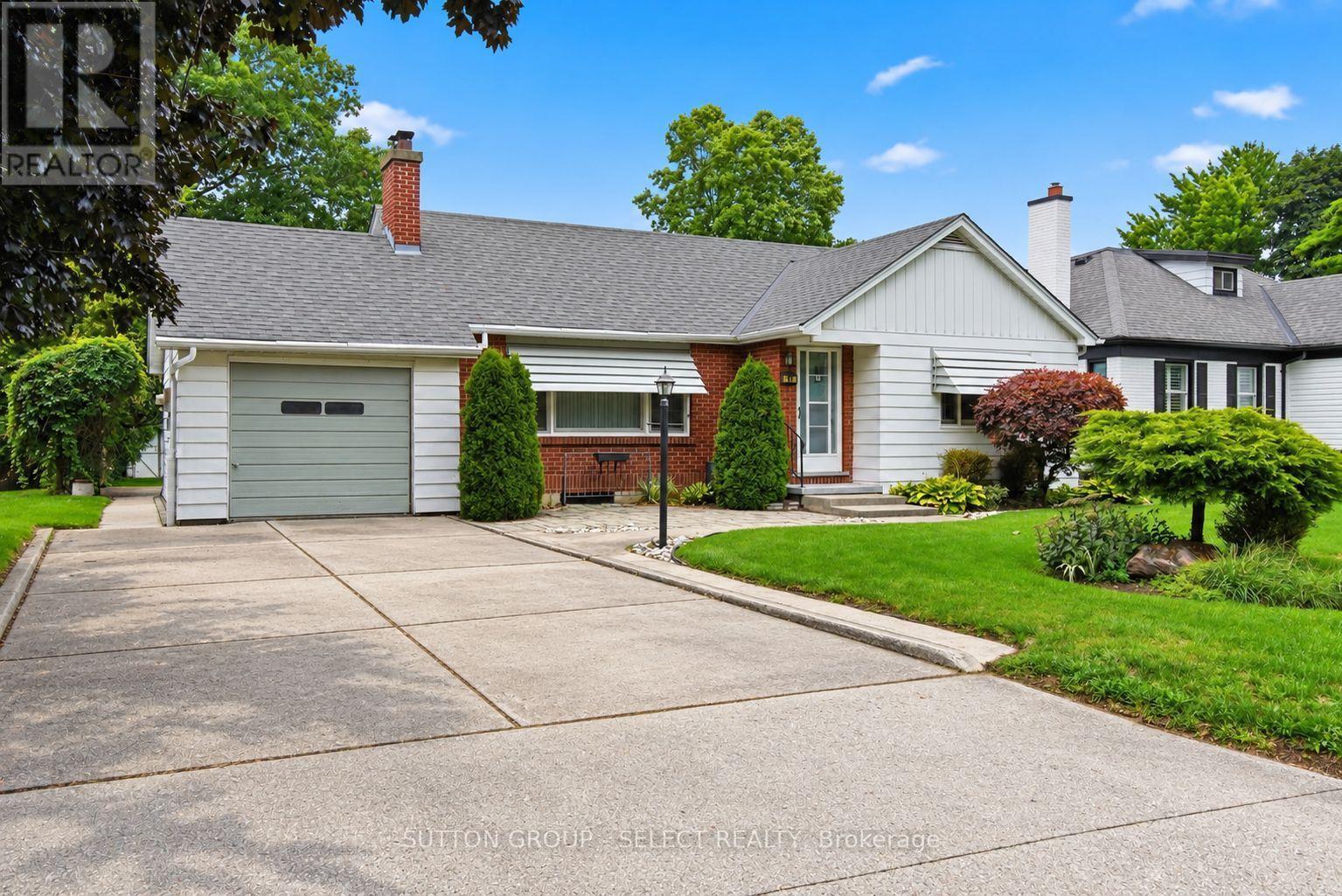 40 DAVID STREET, London South, Ontario