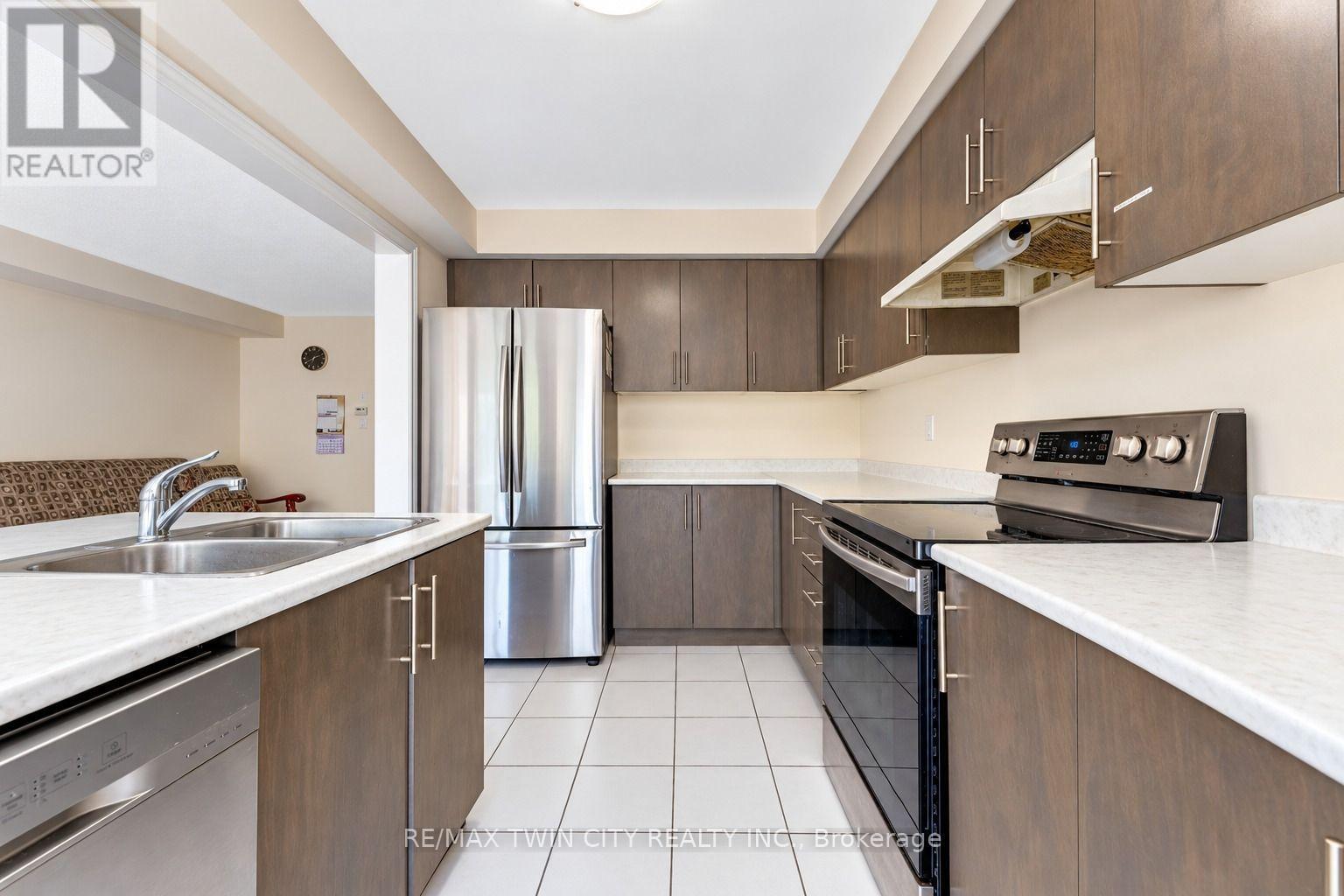 755 Linden Dr Unit 37 Drive, Cambridge, Ontario  N3H 0E4 - Photo 8 - X13784650