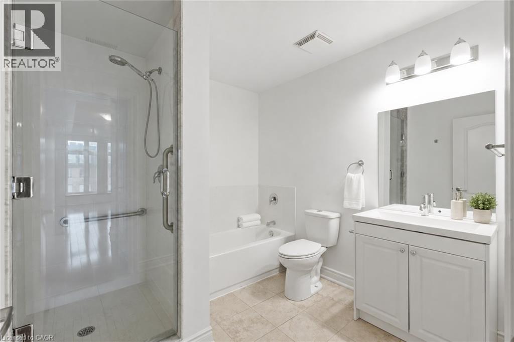 8111 Forest Glen Drive Unit# 424, Niagara Falls, Ontario  L2H 2Z3 - Photo 12 - 40863365