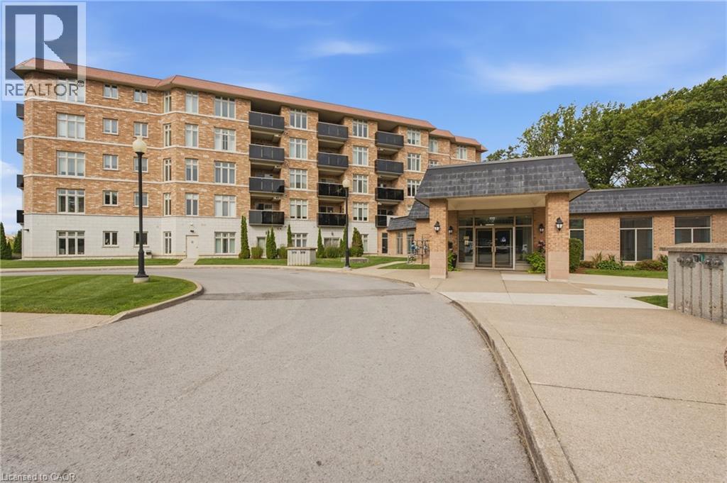 8111 Forest Glen Drive Unit# 424, Niagara Falls, Ontario  L2H 2Z3 - Photo 2 - 40863365