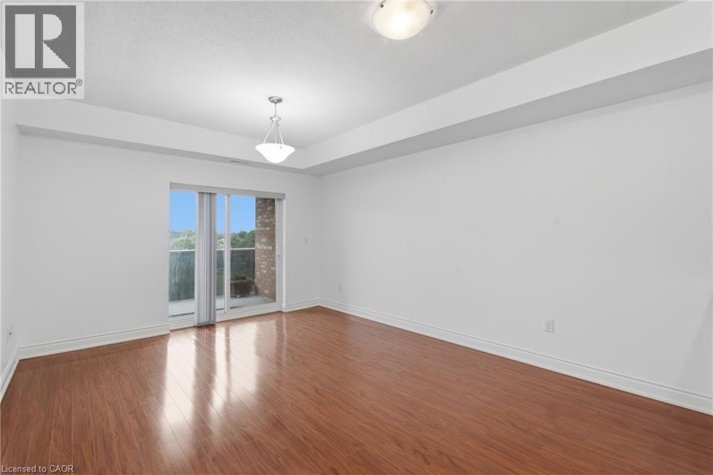 8111 Forest Glen Drive Unit# 424, Niagara Falls, Ontario  L2H 2Z3 - Photo 9 - 40863365