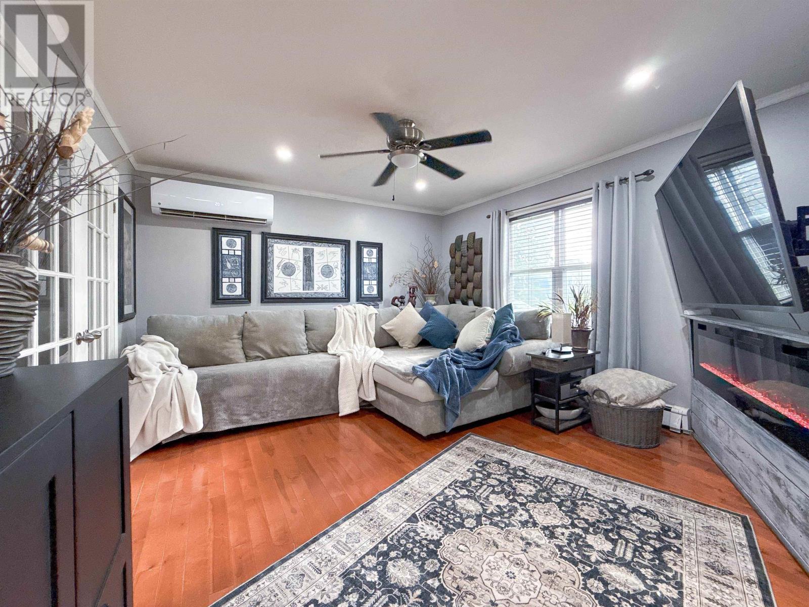 7 Sunrise Court, Charlottetown, Prince Edward Island  C1A 8N8 - Photo 7 - 202623317