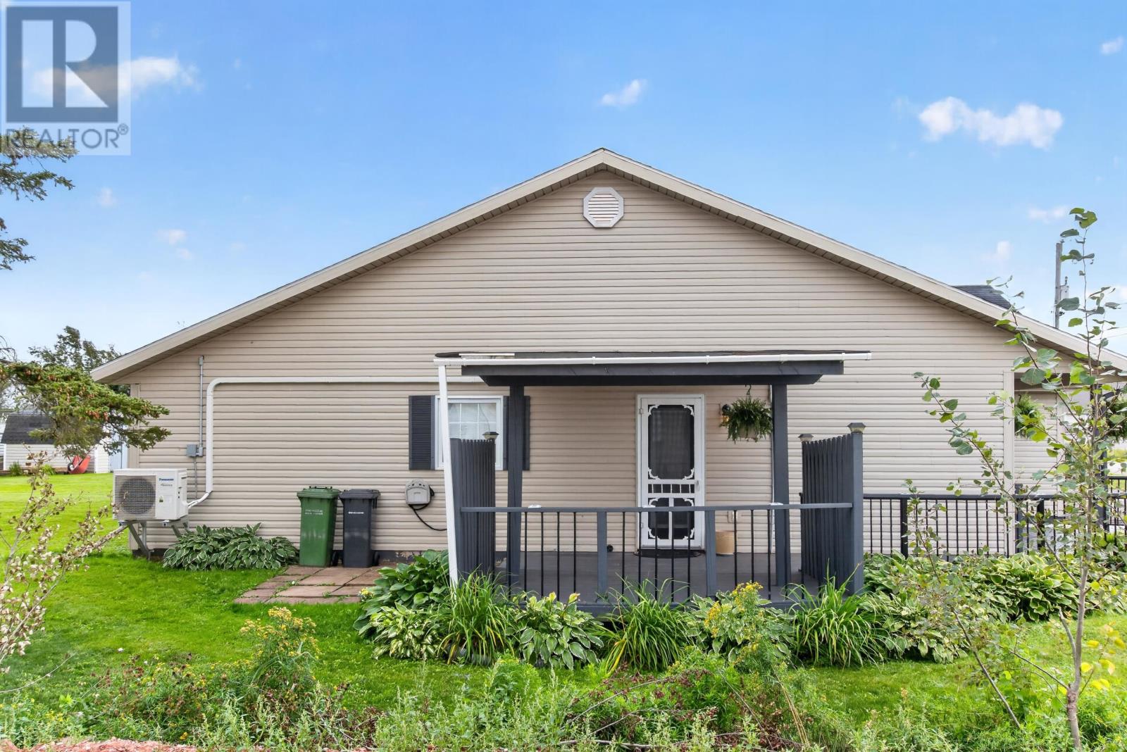 28 Heatherway Drive, Cornwall, Prince Edward Island  C0A 1H0 - Photo 12 - 202623320