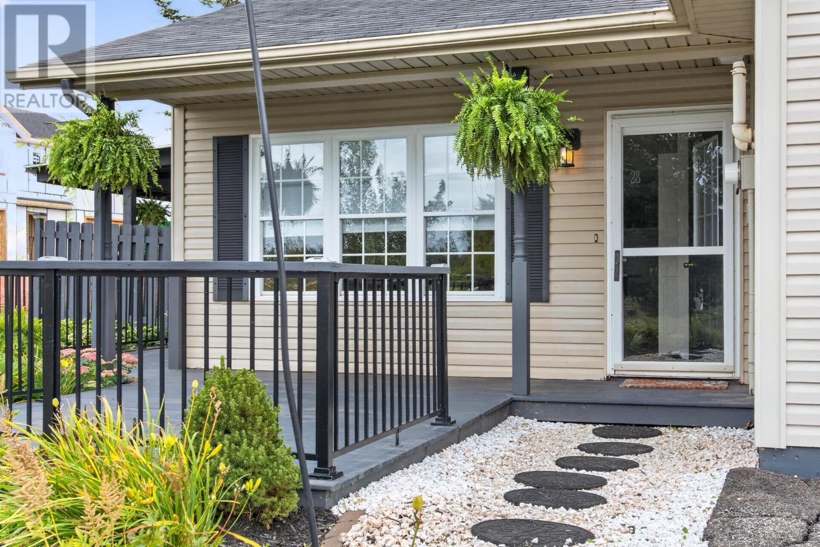 28 Heatherway Drive, Cornwall, Prince Edward Island  C0A 1H0 - Photo 20 - 202623320