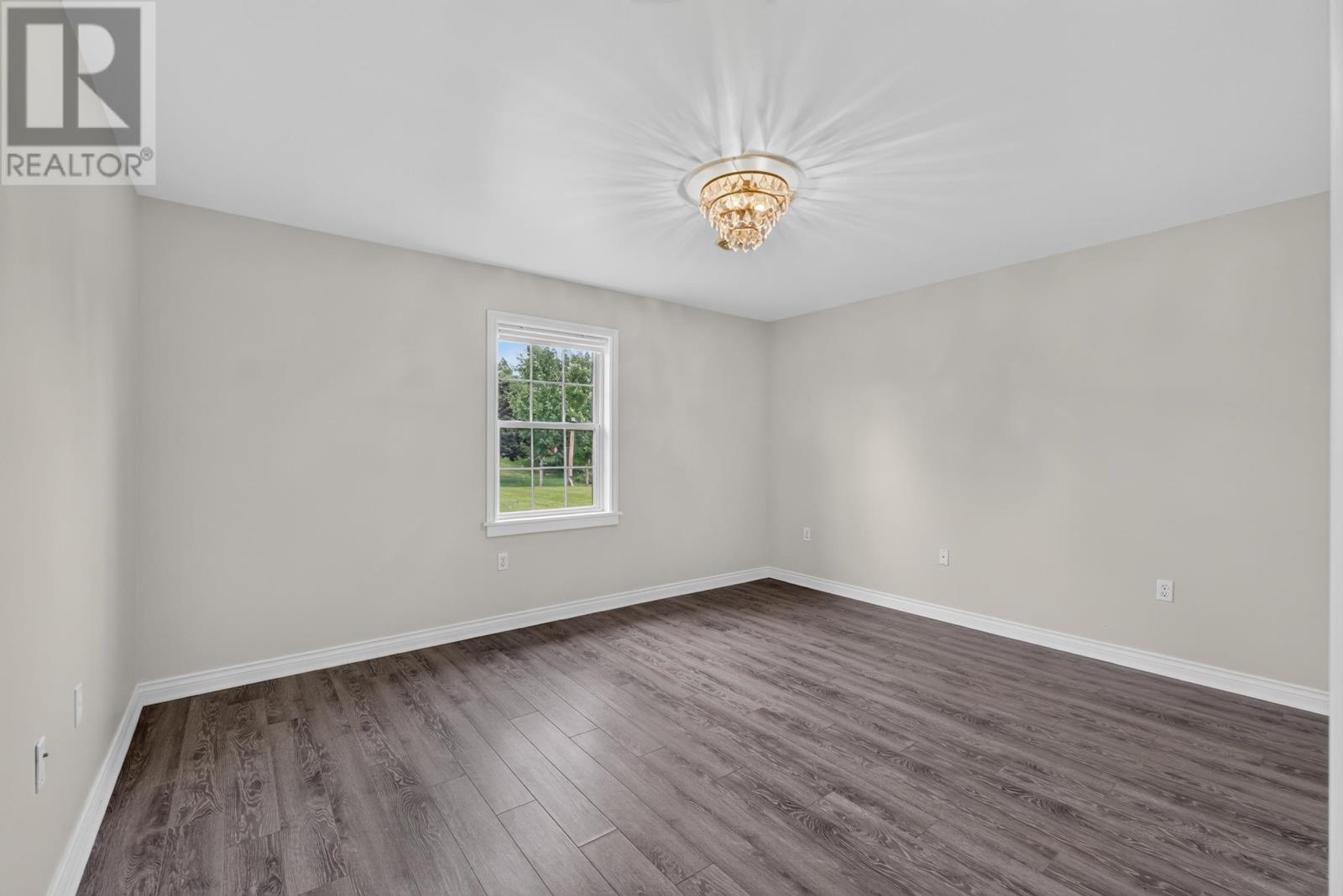 28 Heatherway Drive, Cornwall, Prince Edward Island  C0A 1H0 - Photo 39 - 202623320