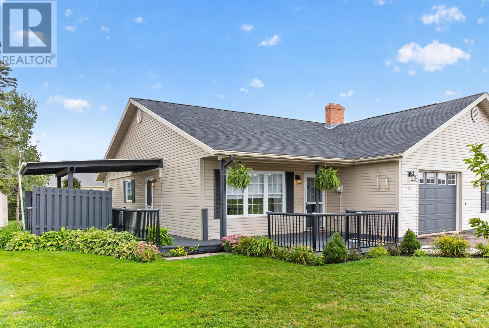 28 Heatherway Drive, Cornwall, Prince Edward Island  C0A 1H0 - Photo 5 - 202623320