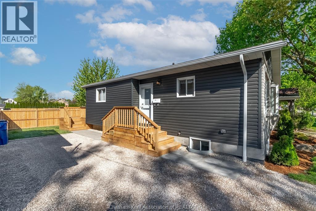 12 Lansdowne Avenue, Chatham, Ontario  N7M 4J3 - Photo 4 - 26022591
