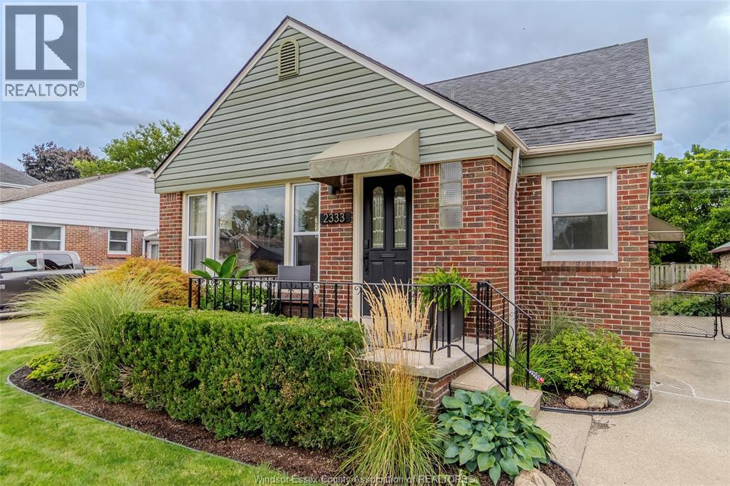MLS# 26022381: 2333 Kildare ROAD, Windsor, Canada