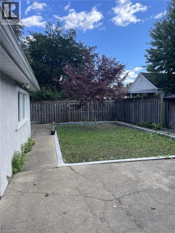 225 East 14th Street Unit# Upper, Hamilton, Ontario  L9A 4B7 - Photo 6 - 40859863