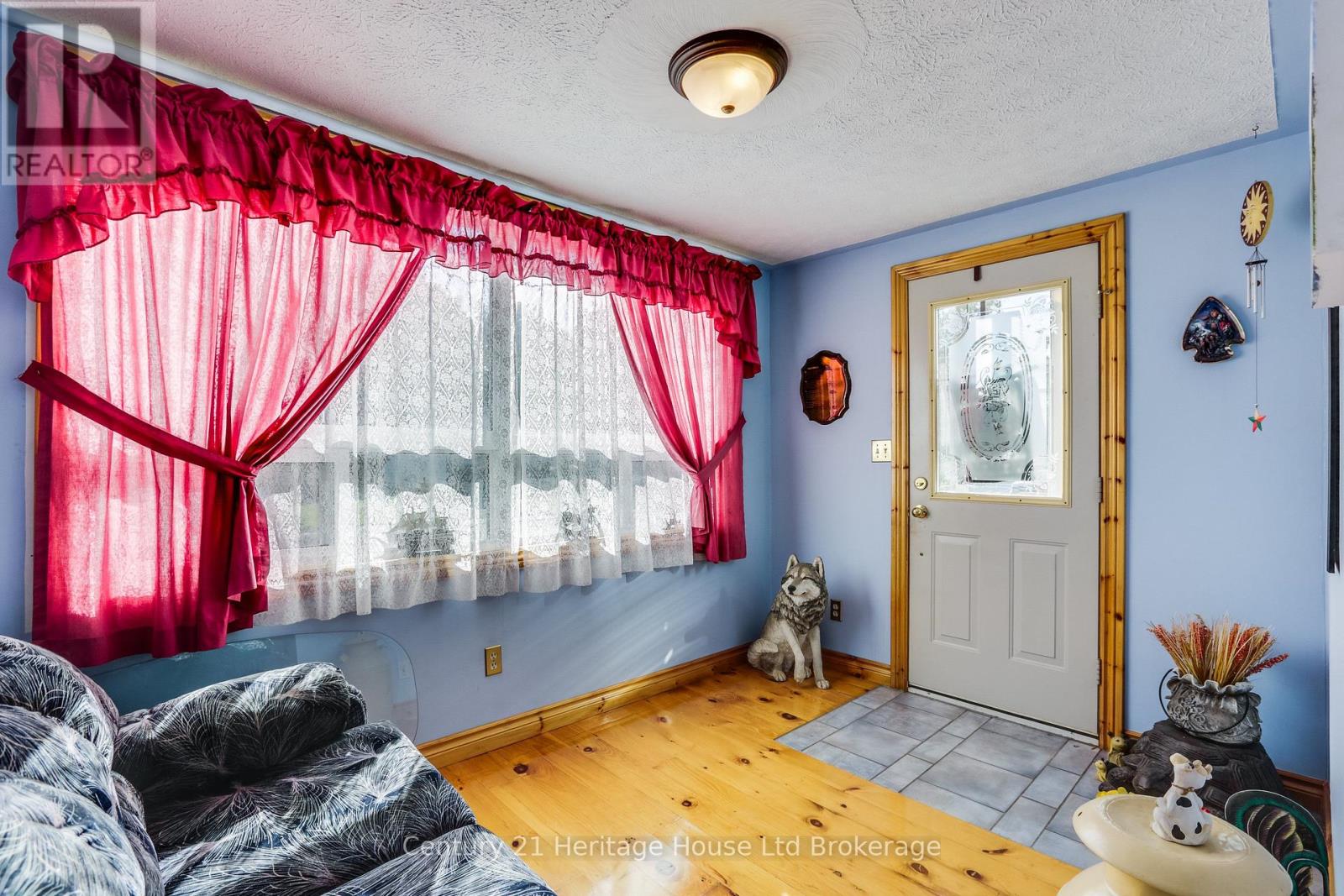 17 Spring Street, Norwich, Ontario  N4S 0G6 - Photo 3 - X13784114