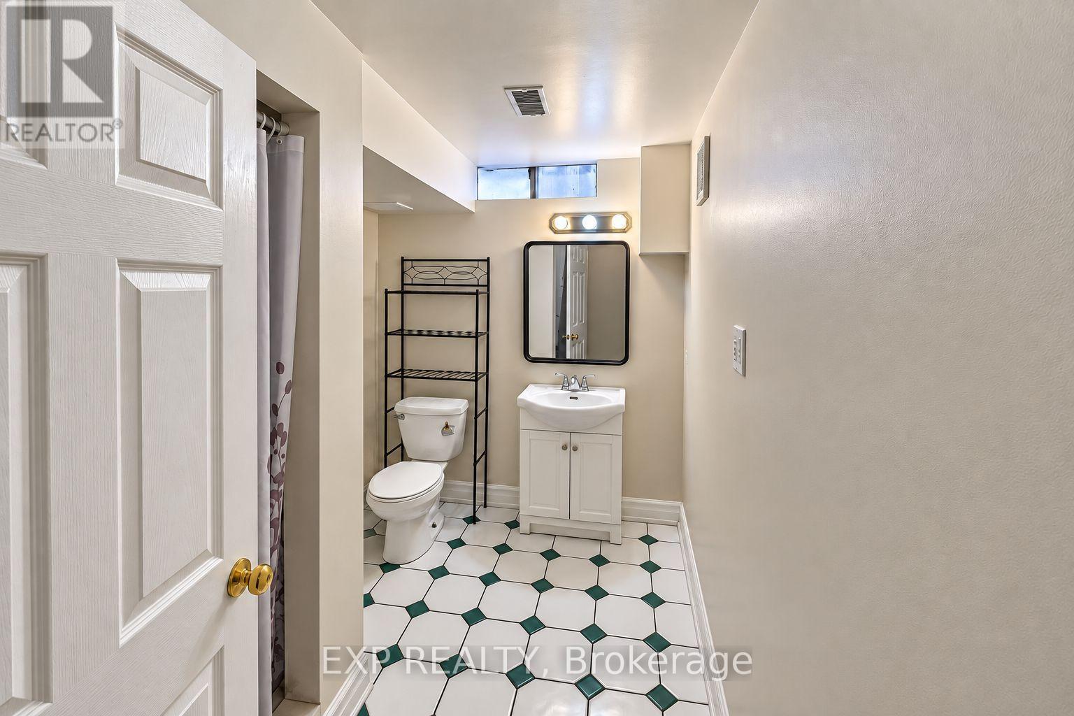 29 Northgate Crescent, Richmond Hill, Ontario  L4B 2K8 - Photo 36 - N13013890