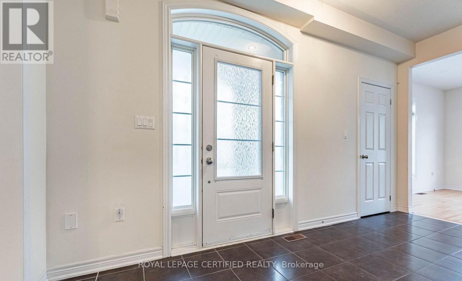 620 Asleton Boulevard, Milton, Ontario  L9T 8K7 - Photo 5 - W13775294
