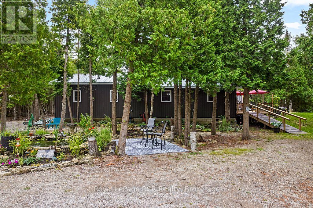 269 Lindsay Road 20 Road, Northern Bruce Peninsula, Ontario  N0H 1Z0 - Photo 11 - X13727418