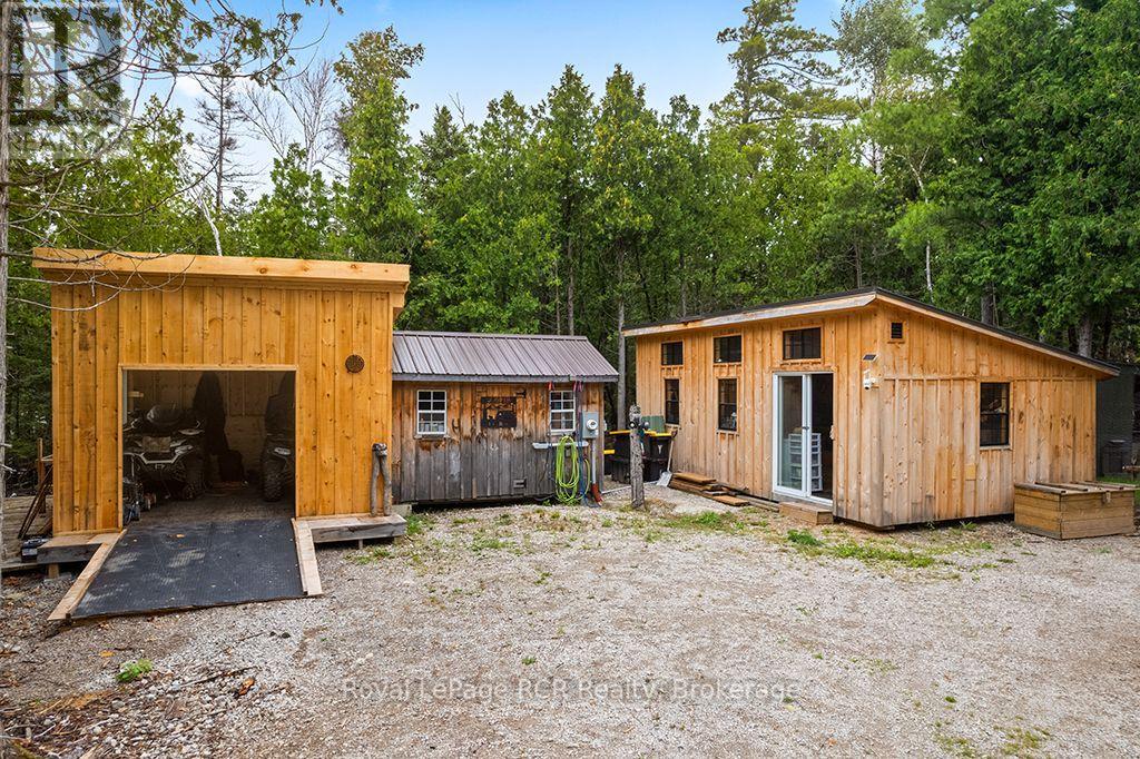 269 Lindsay Road 20 Road, Northern Bruce Peninsula, Ontario  N0H 1Z0 - Photo 40 - X13727418