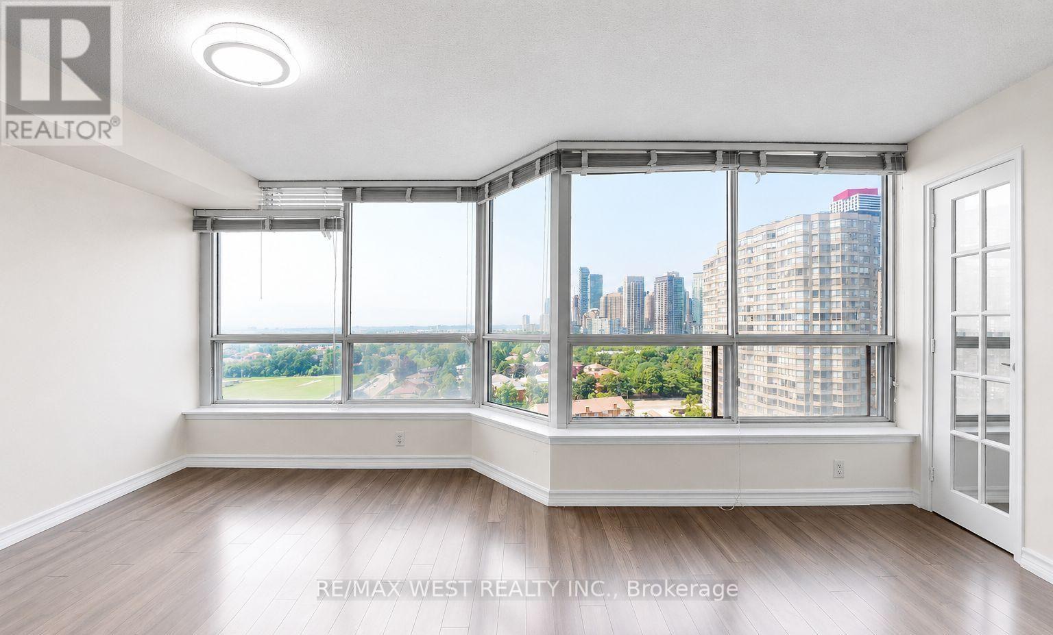 1801 - 55 Elm Drive W, Mississauga, Ontario  L5B 3Z3 - Photo 7 - W13784192