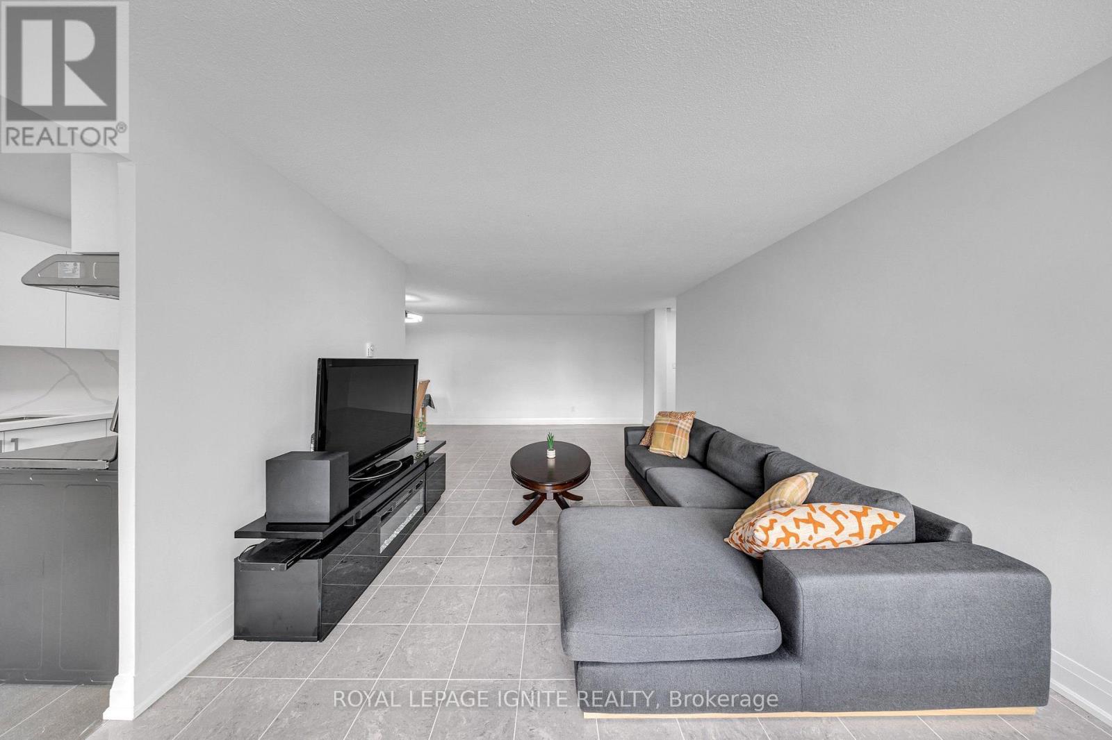 303 - 20 Gilder Drive, Toronto, Ontario M1K 5E1 - Photo 10 - E13783050