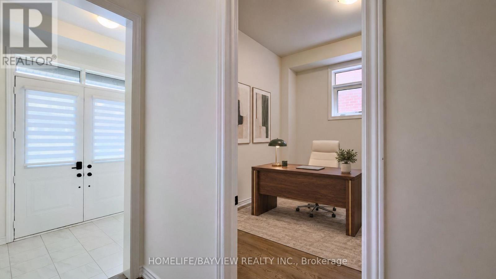 105 Halldorson Avenue, Aurora, Ontario  L4G 7B6 - Photo 4 - N13784446