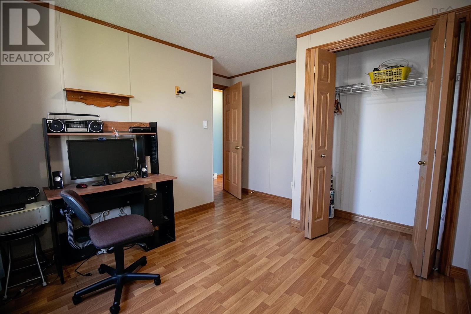 27 Fernwood Drive, Amherst, Nova Scotia  B4H 4P4 - Photo 22 - 202623316