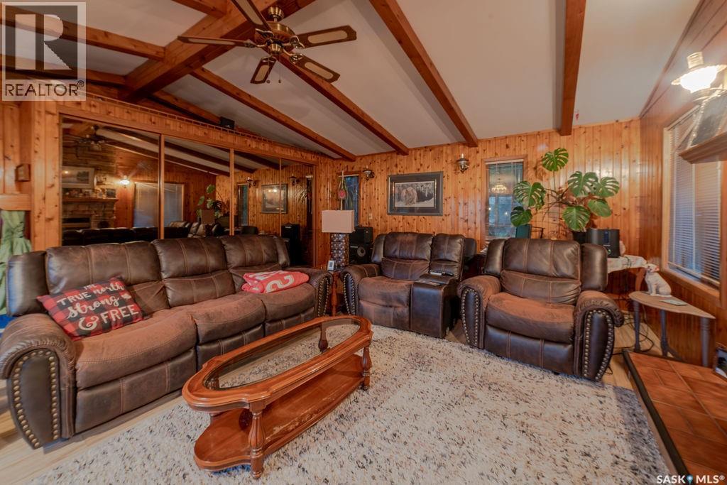 526 Pasqua Lake ROAD photo 10