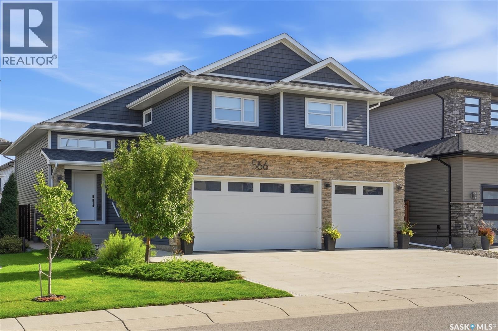 566 Bolstad Turn, Saskatoon, Saskatchewan  S7W 0X9 - Photo 1 - SK048429