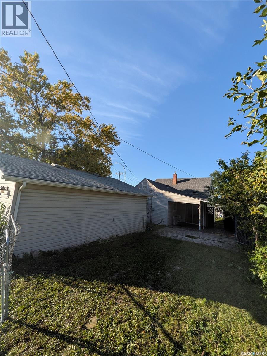 501 19th Street E, Prince Albert, Saskatchewan  S6V 1K3 - Photo 15 - SK048411