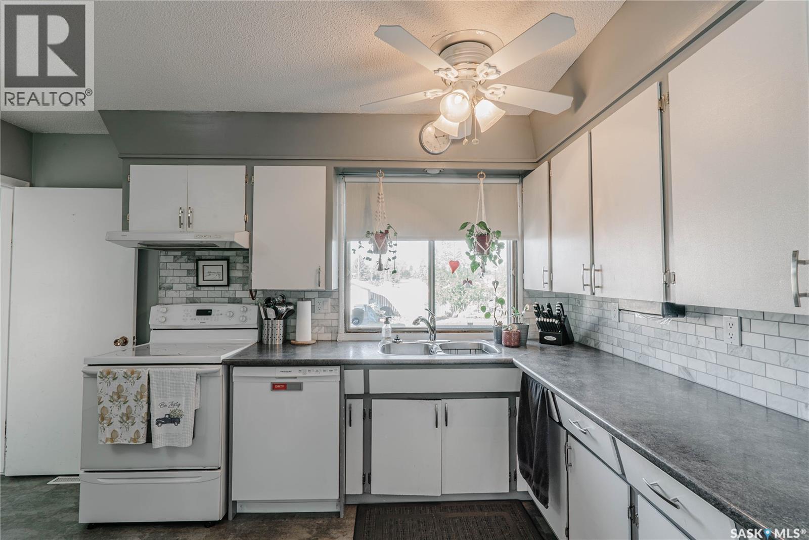 850 East Centre, Saskatoon, Saskatchewan  S7J 2Z7 - Photo 9 - SK048254